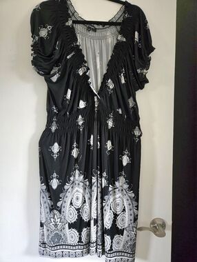 🖤 Boho Black & White Print Dress | Size 3X | Flowy + Flattering 🖤